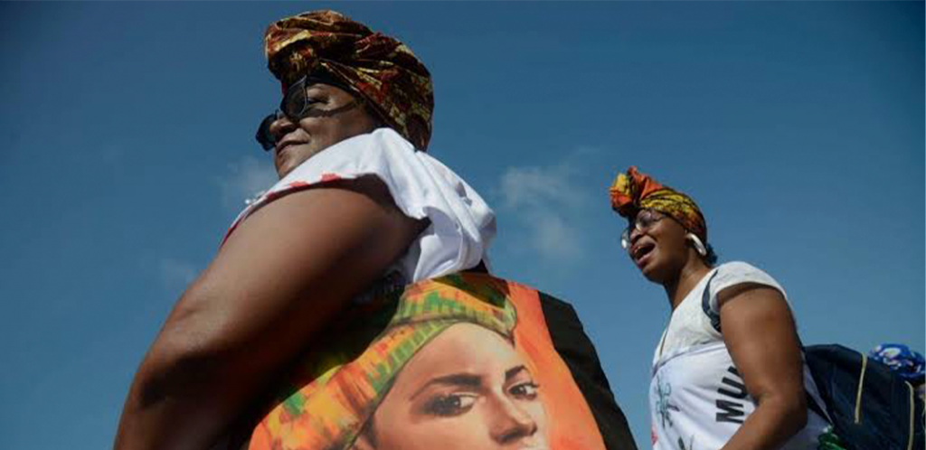 Foto mostra suas mulheres negras