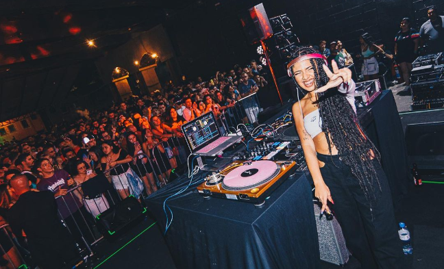 DJ em festa