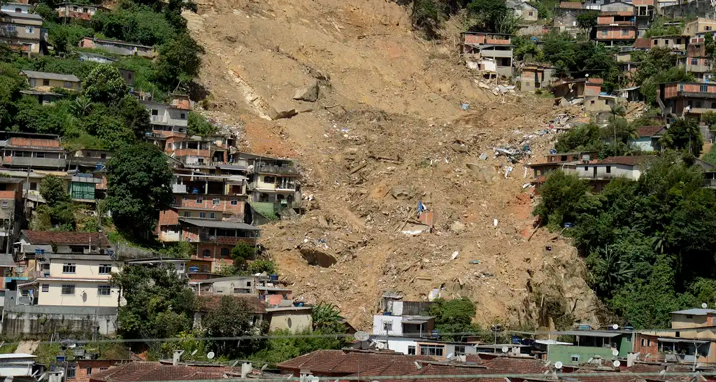 deslizamento de terra