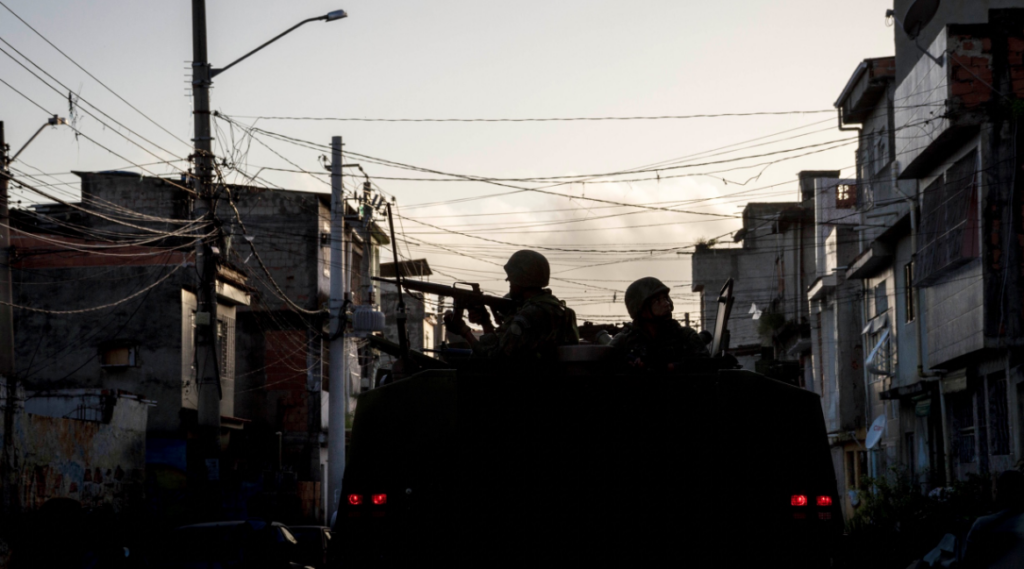 Frame do filme Cheiro de Diesel